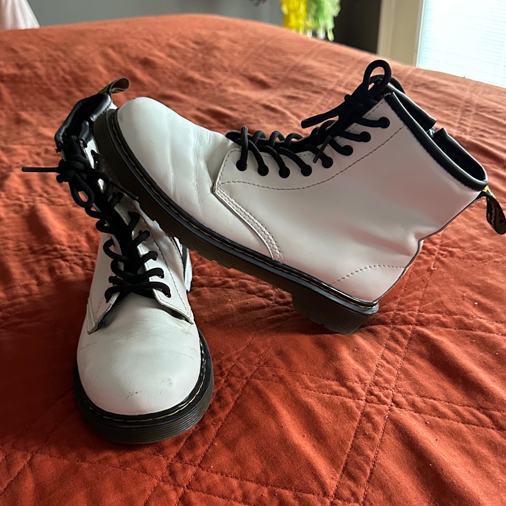 Dr. Martens girls/boys